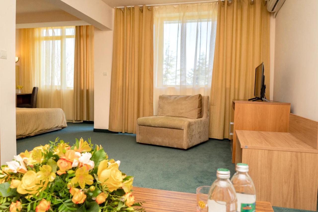 Strandzha Hotel - Free Parking Aranyhomok Kültér fotó